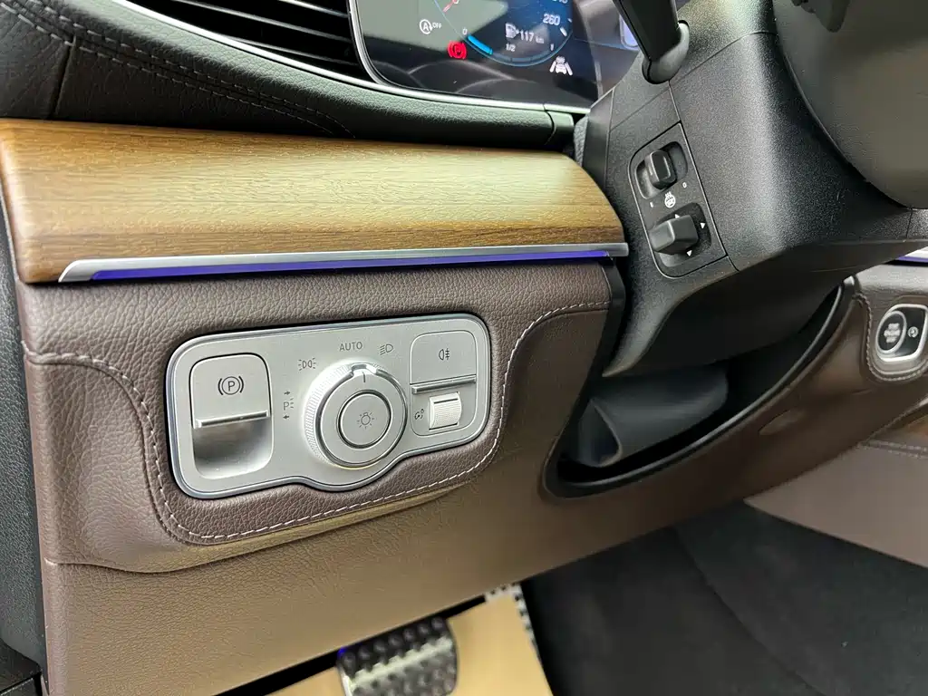 Mercedes-Benz Mercedes-Benz GLS 2021 GLS 450 4MATIC Luxury Model 2021 - thumbnail 5