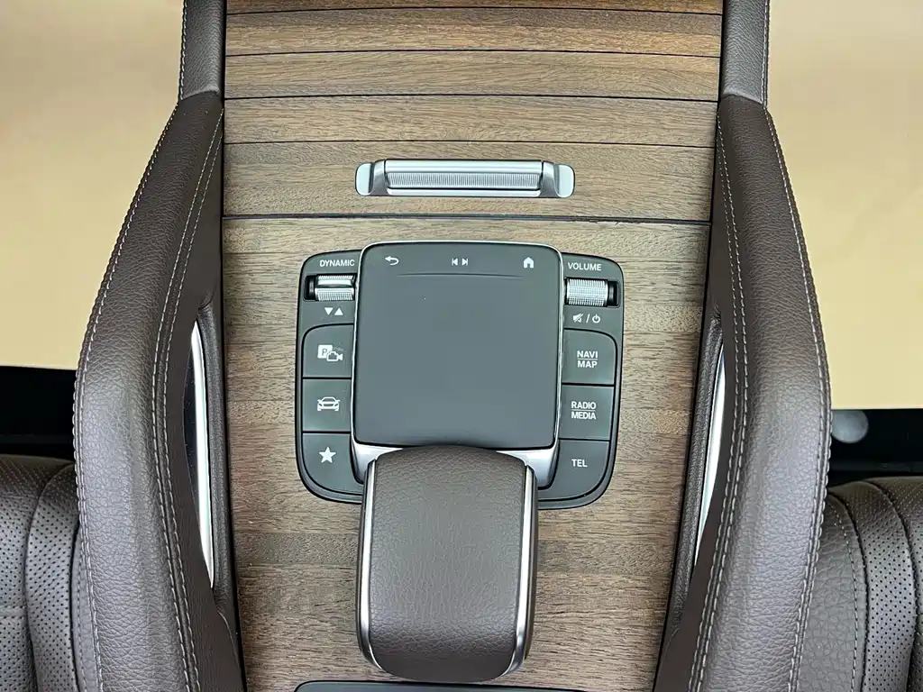 Mercedes-Benz Mercedes-Benz GLS 2021 GLS 450 4MATIC Luxury Model 2021 - thumbnail 15