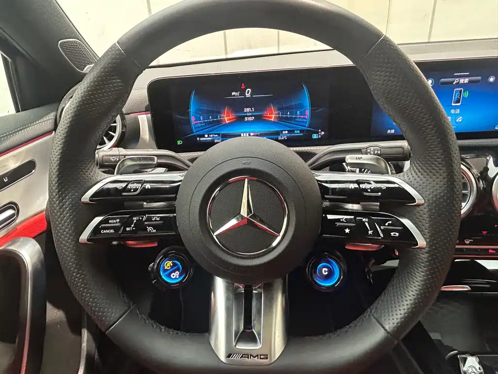 Mercedes-Benz Mercedes-Benz A-Class AMG Imported 2024 AMG A 35 4MATIC 2025 - thumbnail 8