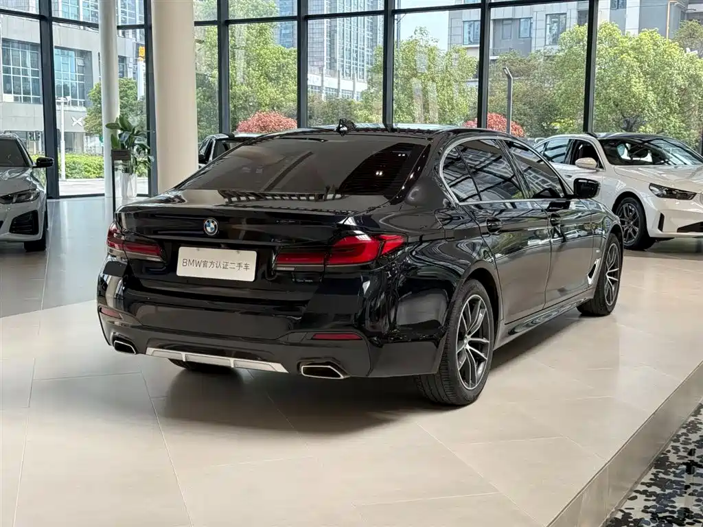 BMW BMW 5 Series 2022 525Li M Sport Package 2022 - thumbnail 14