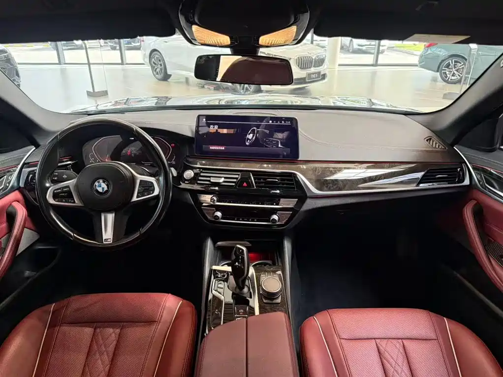 BMW BMW 5 Series 2022 525Li M Sport Package 2022 - thumbnail 15