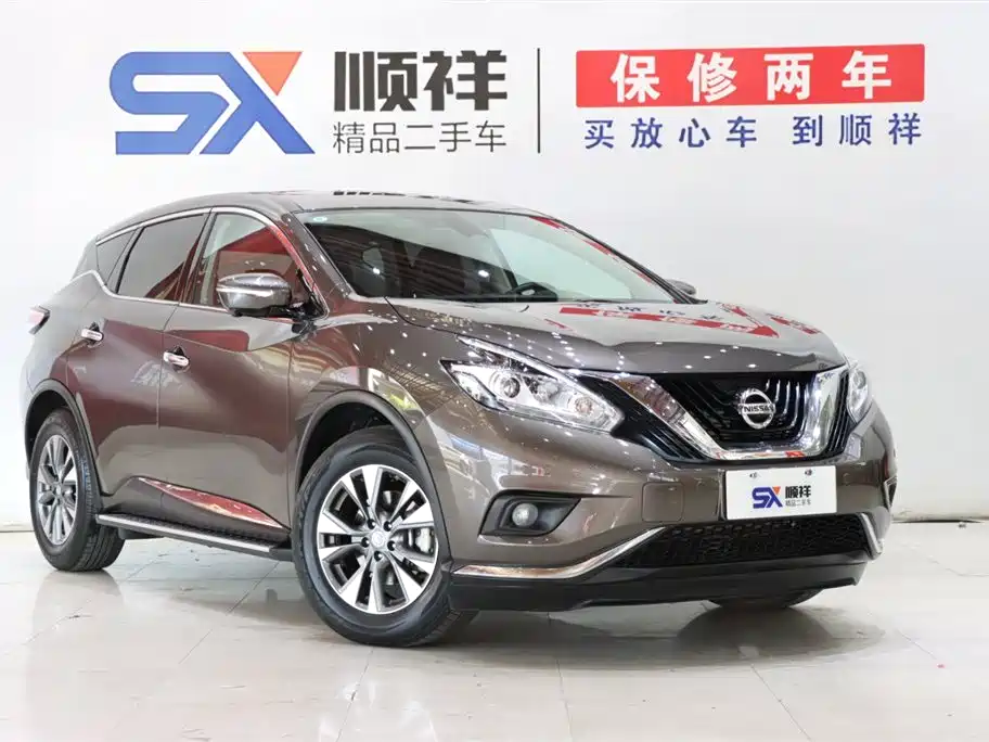 Nissan Lannia 2021 2.5L XL 2WD Intelligent Connection Luxury Edition 2022 - thumbnail 3