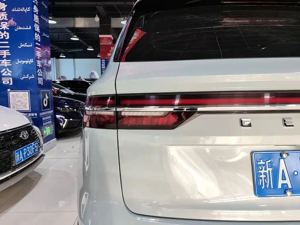 Geely Automobile Geely Xingyue L 2022 1.5T Raytheon Hi·F Hybrid Version Super Swift 2023 - thumbnail 18