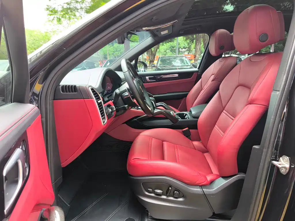 Porsche Porsche Cayenne 2022 Platinum Edition 3.0T 2022 - thumbnail 13