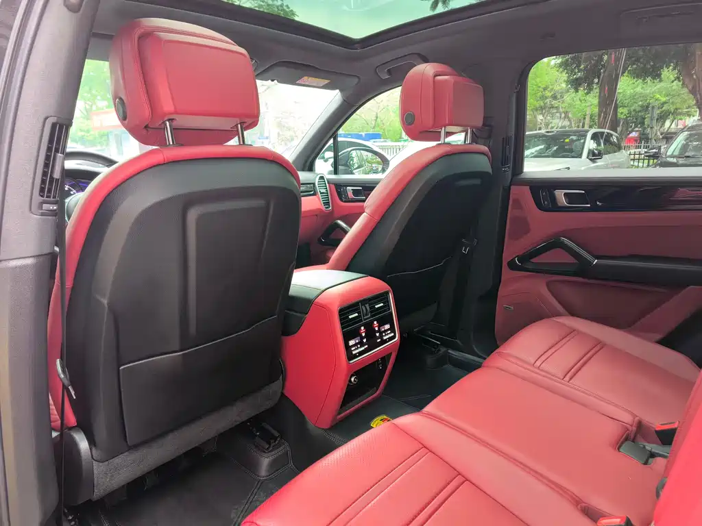 Porsche Porsche Cayenne 2022 Platinum Edition 3.0T 2022 - thumbnail 16
