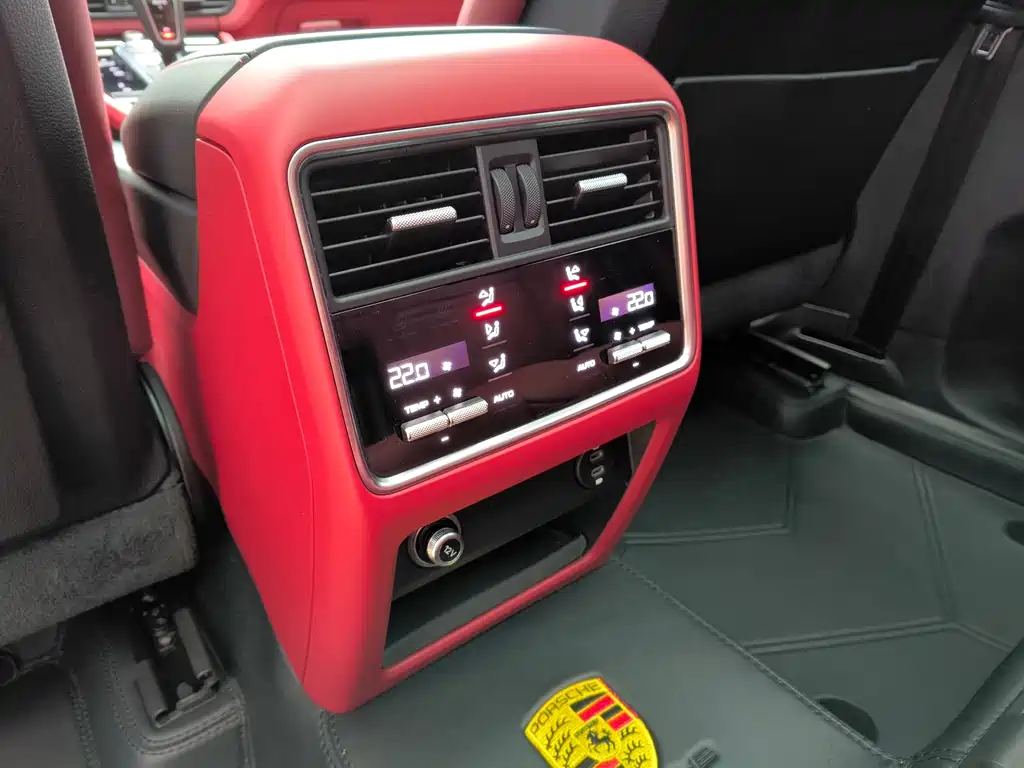 Porsche Porsche Cayenne 2022 Platinum Edition 3.0T 2022 - thumbnail 25