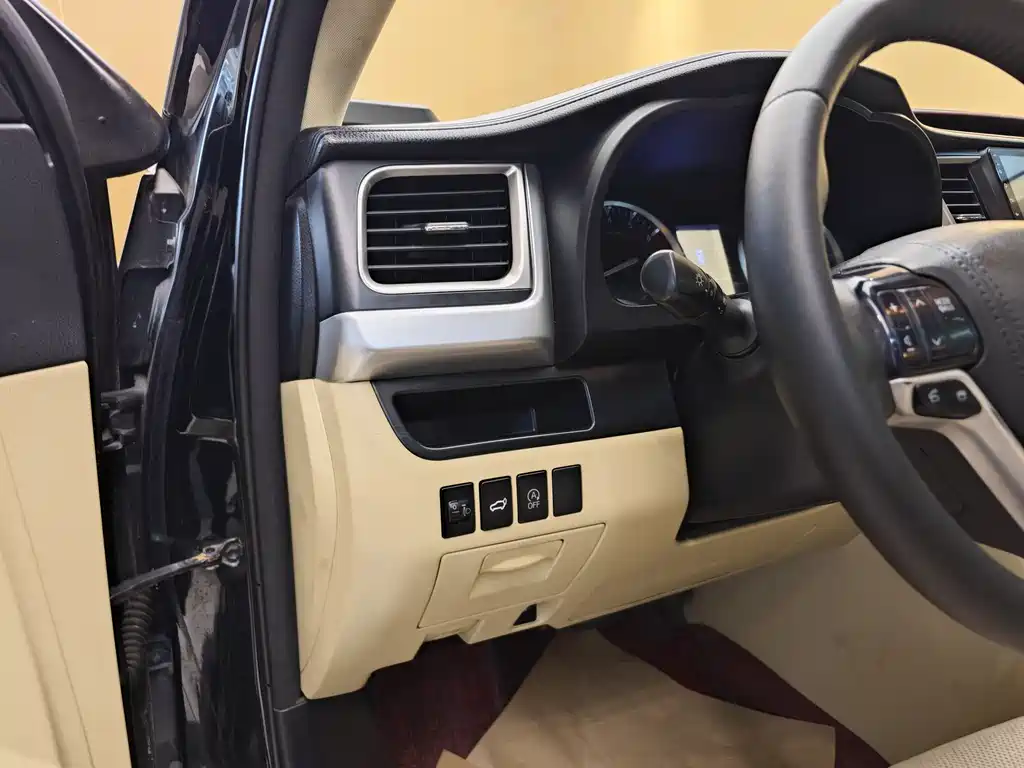 Toyota Toyota Highlander 2015 2.0T AWD Luxury 7-seater 2016 - thumbnail 10