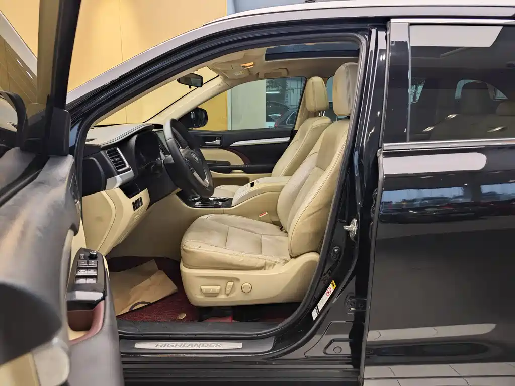 Toyota Toyota Highlander 2015 2.0T AWD Luxury 7-seater 2016 - thumbnail 12