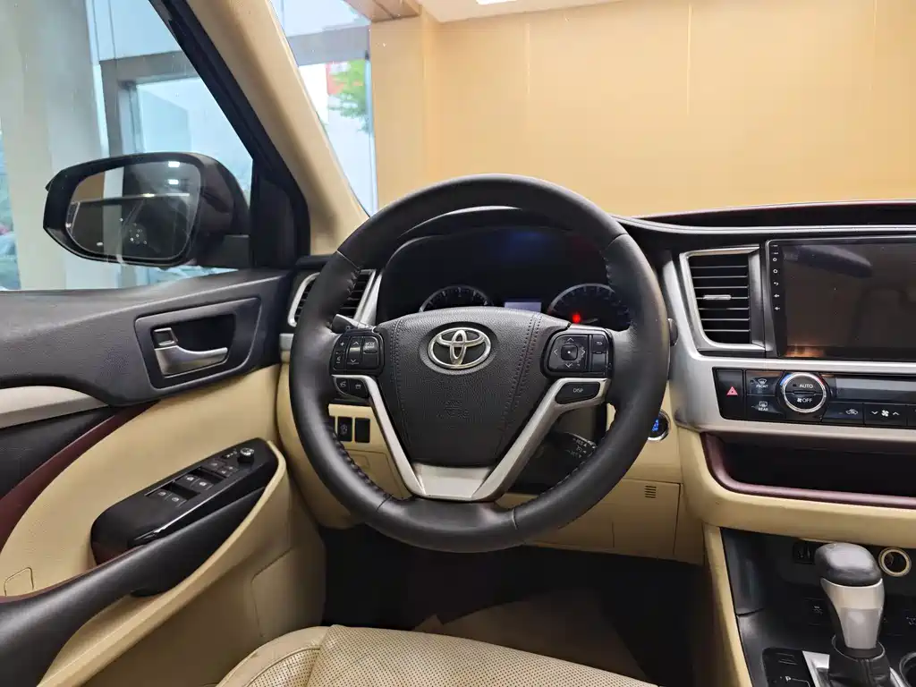 Toyota Toyota Highlander 2015 2.0T AWD Luxury 7-seater 2016 - thumbnail 13