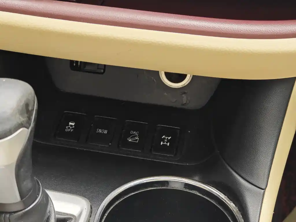 Toyota Toyota Highlander 2015 2.0T AWD Luxury 7-seater 2016 - thumbnail 16