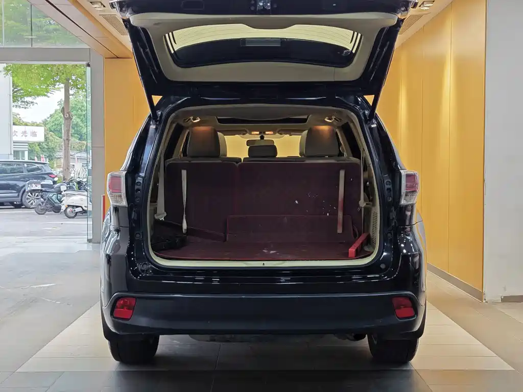 Toyota Toyota Highlander 2015 2.0T AWD Luxury 7-seater 2016 - thumbnail 28