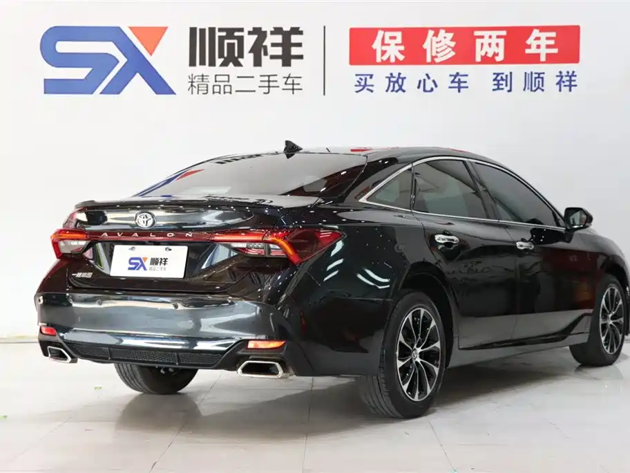 Toyota Toyota Avalon 2022 2.5L Luxury Edition 2022 - thumbnail 4