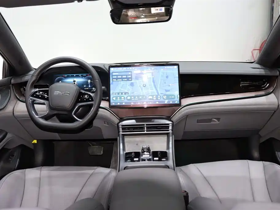 BYD BYD Seal 2023 DM-i 1.5L 121km Premium Edition 2024 - thumbnail 12