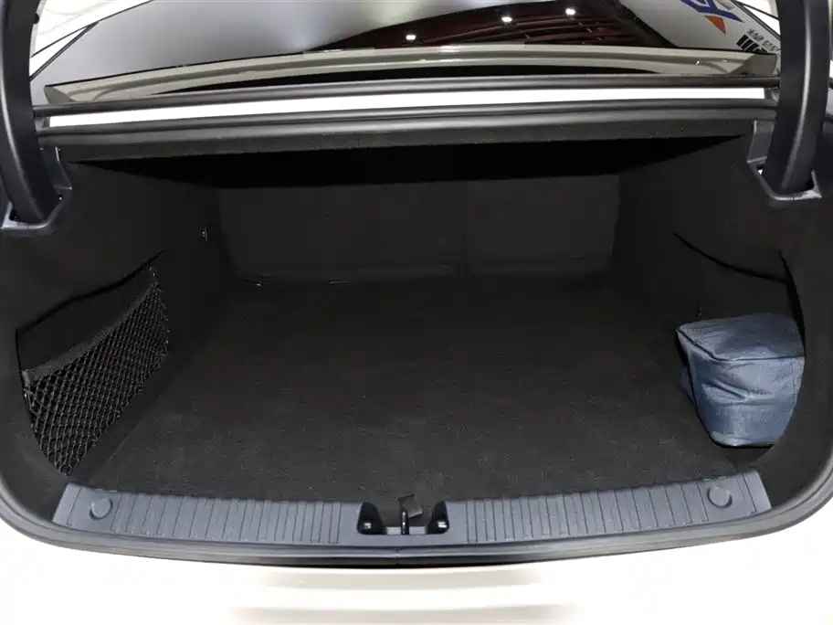BYD BYD Seal 2023 DM-i 1.5L 121km Premium Edition 2024 - thumbnail 17