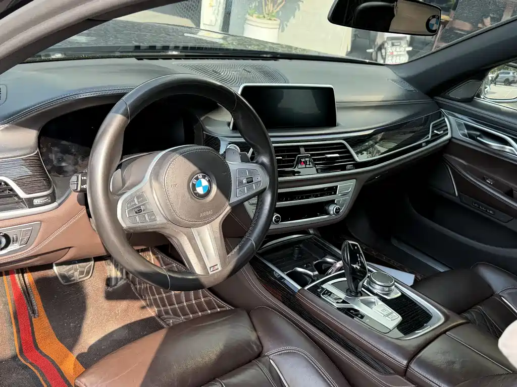 BMW BMW 7 Series 2019 Model Year Facelift 730Li M Sport Package 2020 - thumbnail 9