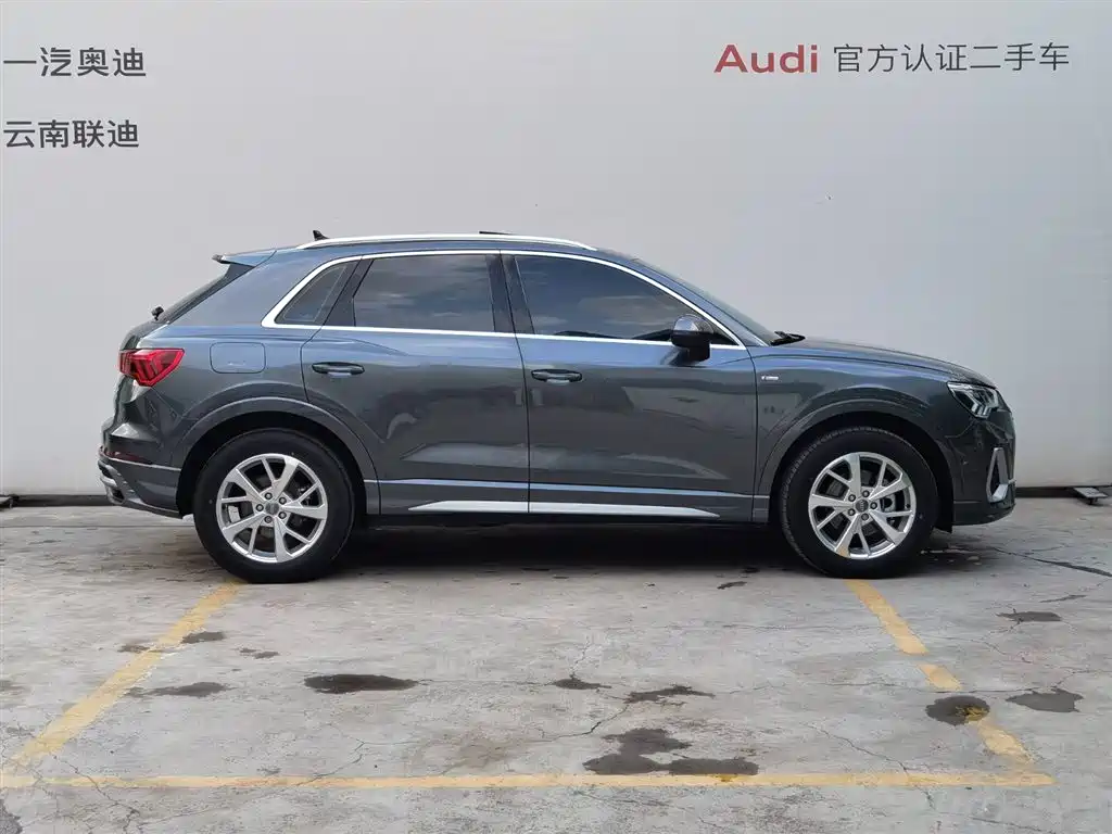 Audi Audi Q3 2020 35 TFSI Sport Line 2020 - thumbnail 3