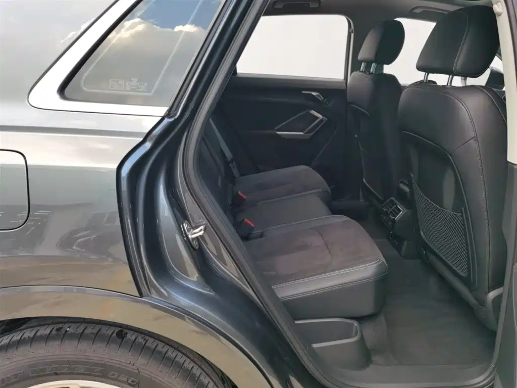 Audi Audi Q3 2020 35 TFSI Sport Line 2020 - thumbnail 26
