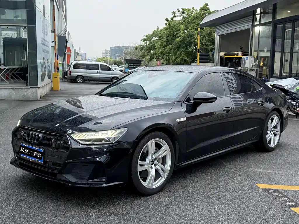 Audi Audi A7L 2022 45 TFSI quattro S-line Knight Edition 2023
