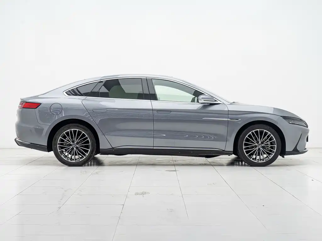 BYD BYD Han 2021 EV Standard Range Luxury Edition 2022 - thumbnail 3