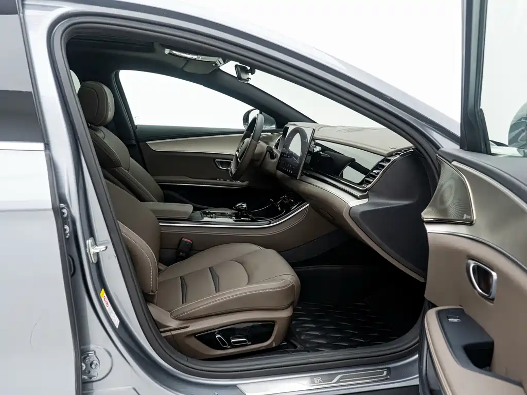 BYD BYD Han 2021 EV Standard Range Luxury Edition 2022 - thumbnail 6