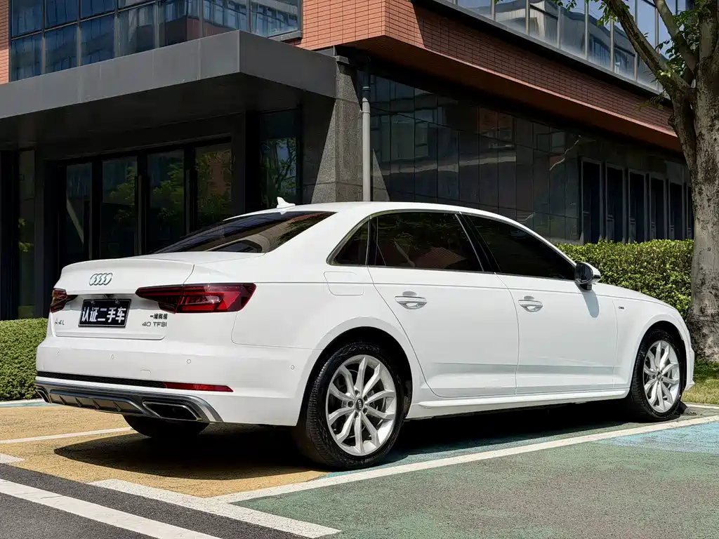 Audi Audi A4L 2019 40 TFSI Fashion Edition China V 2019 - thumbnail 8