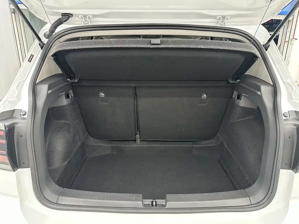 Volkswagen Tiguan 2022 280TSI DSG Comfort Edition 2023 - thumbnail 15