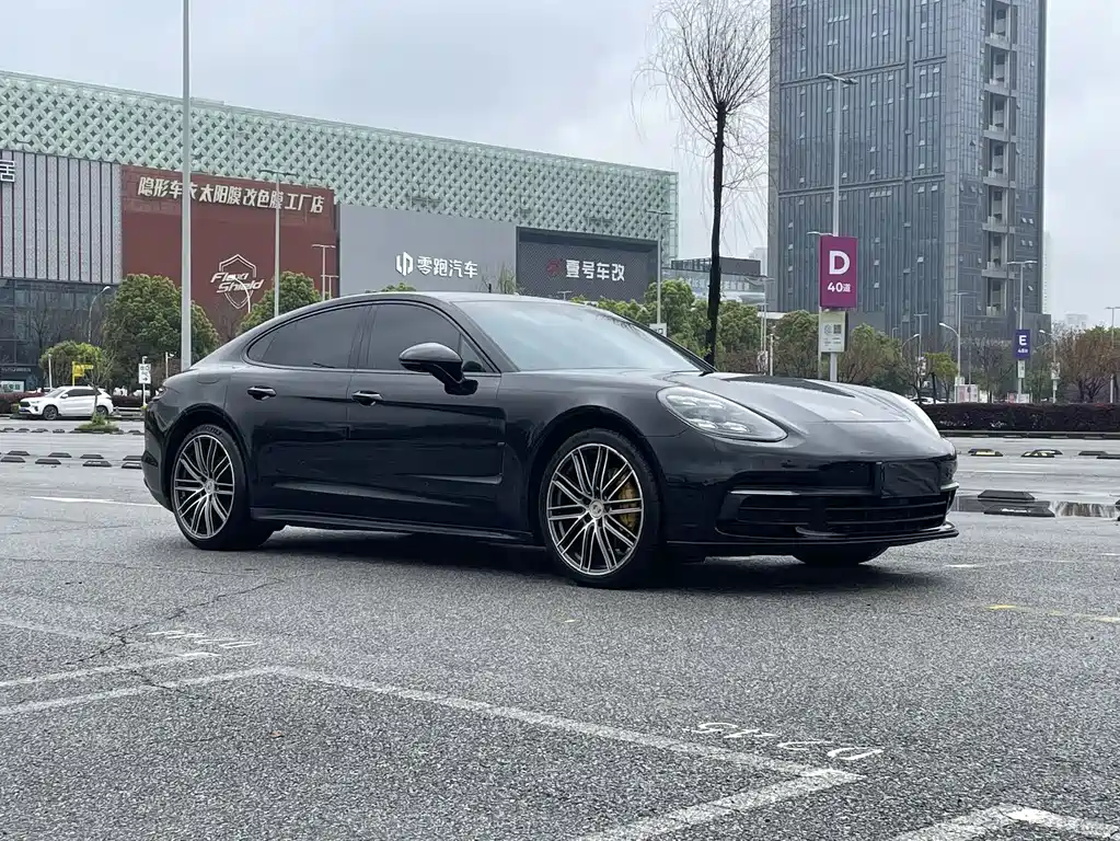 Porsche Porsche Panamera 2017 3.0T 2018 - thumbnail 3