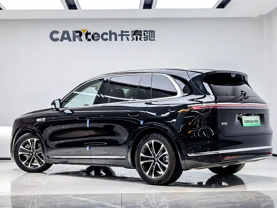 AITO Aito M7 2026 Extended Range Max AWD 6-Seat (192-line LiDAR) 2025 - thumbnail 2