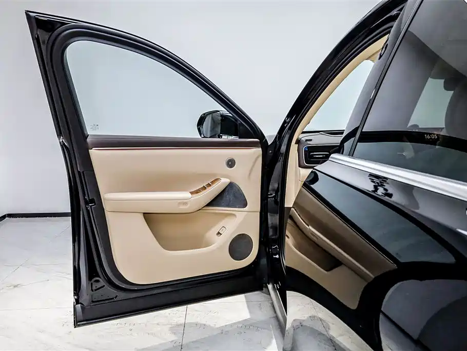 AITO Aito M7 2026 Extended Range Max AWD 6-Seat (192-line LiDAR) 2025 - thumbnail 8