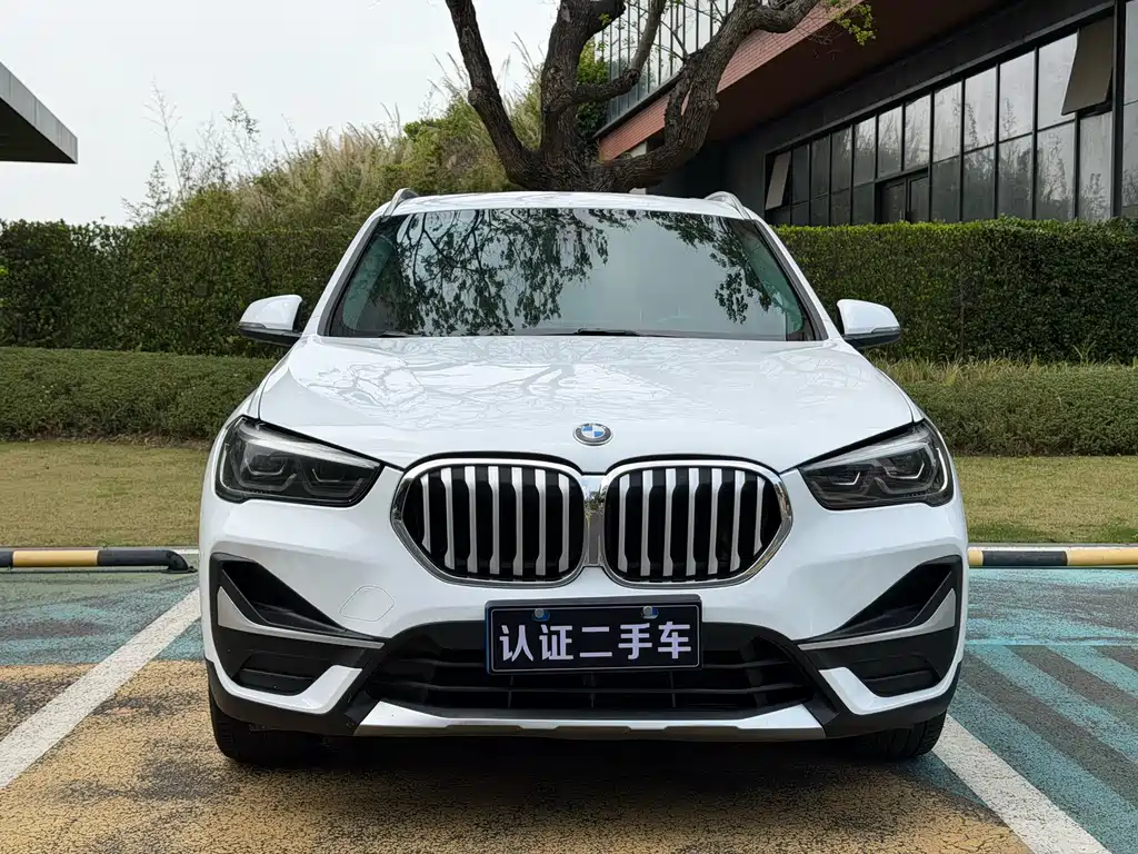 BMW BMW X1 2020 sDrive20Li Fashion Edition 2020 - thumbnail 2