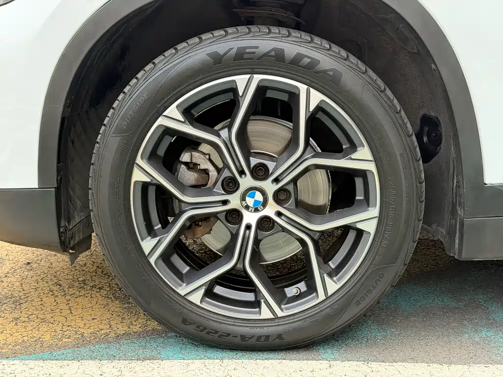 BMW BMW X1 2020 sDrive20Li Fashion Edition 2020 - thumbnail 8
