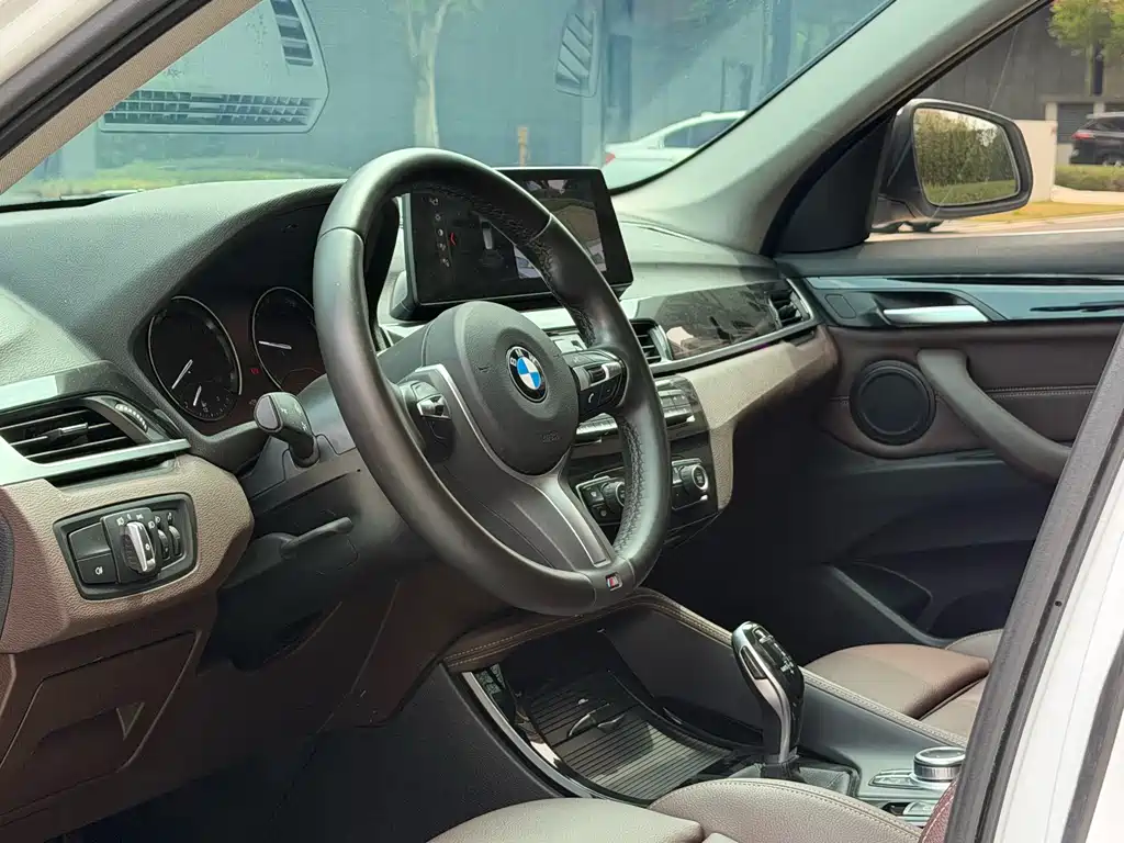 BMW BMW X1 2020 sDrive20Li Fashion Edition 2020 - thumbnail 15