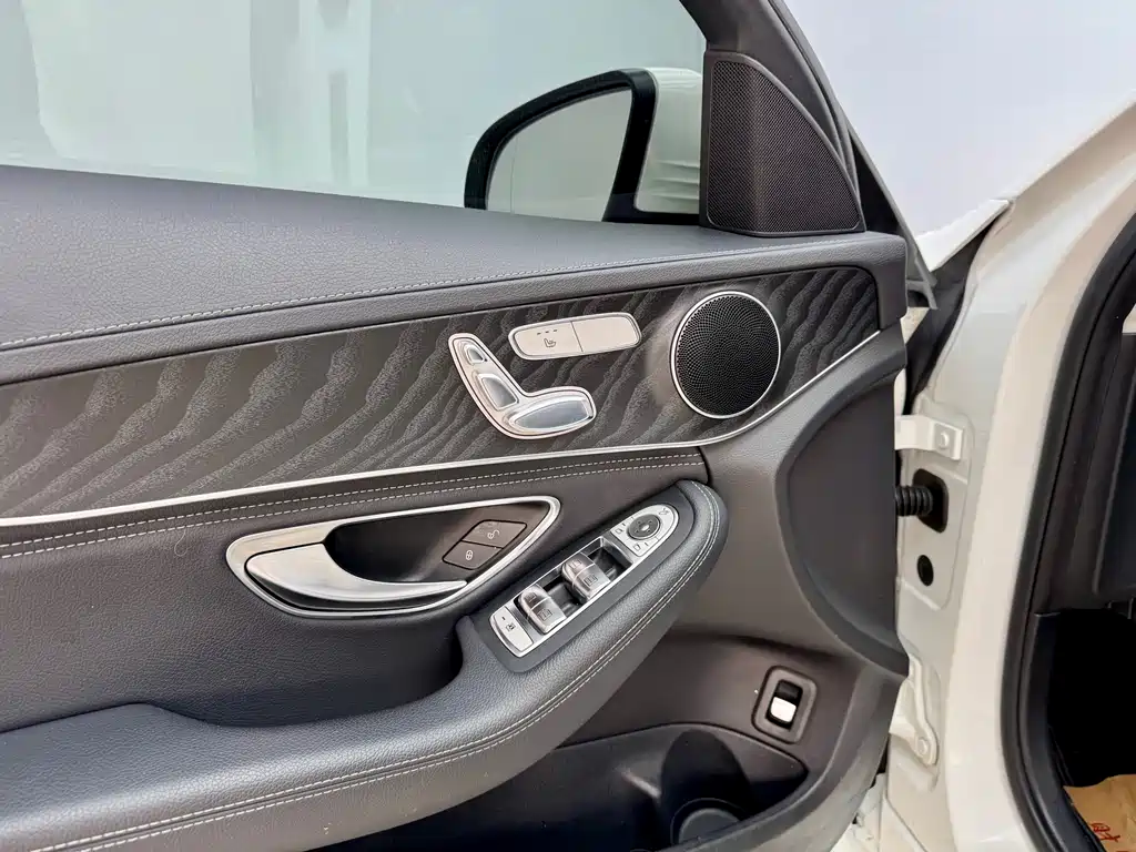 Mercedes-Benz Mercedes-Benz C-Class 2017 C 200 L Sport Edition 2017 - thumbnail 8