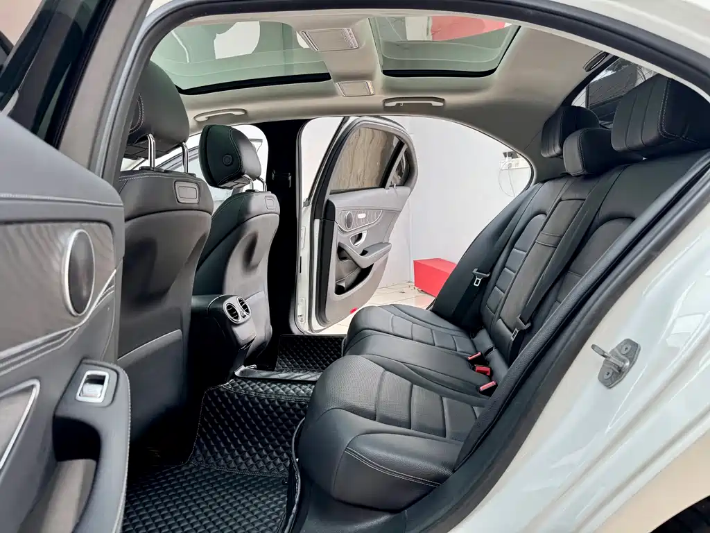 Mercedes-Benz Mercedes-Benz C-Class 2017 C 200 L Sport Edition 2017 - thumbnail 9