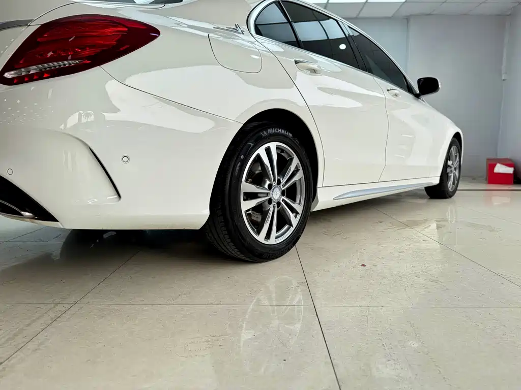 Mercedes-Benz Mercedes-Benz C-Class 2017 C 200 L Sport Edition 2017 - thumbnail 23