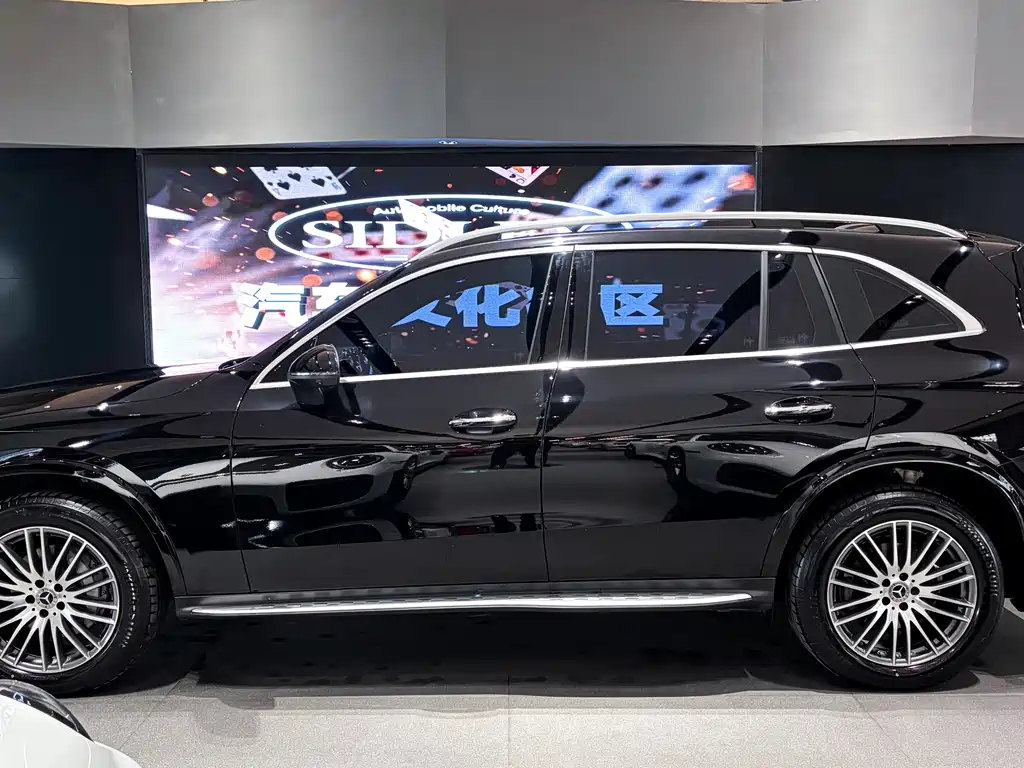 Mercedes-Benz Mercedes-Benz GLC 2025 GLC 300 L 4MATIC Dynamic Model 5-Seat 2025 - thumbnail 3