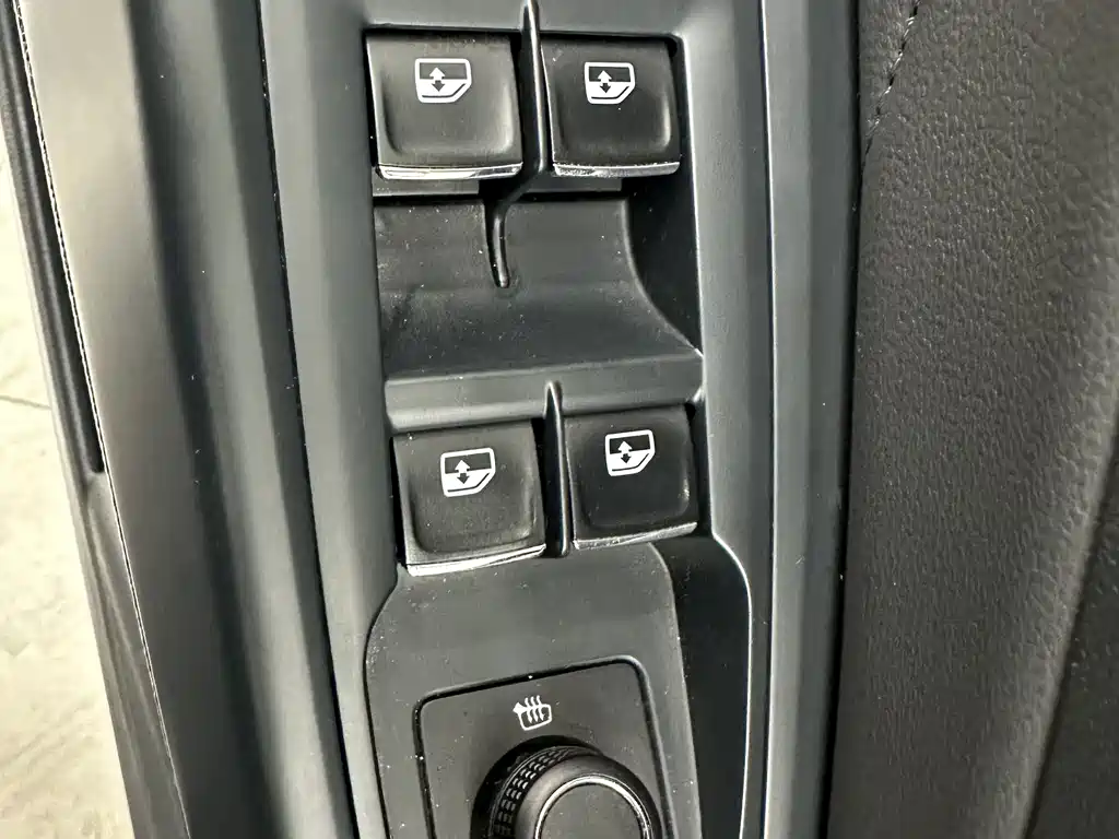 Volkswagen Volkswagen Passat 2023 Model Year Facelift 280TSI Elite Edition 2023 - thumbnail 10