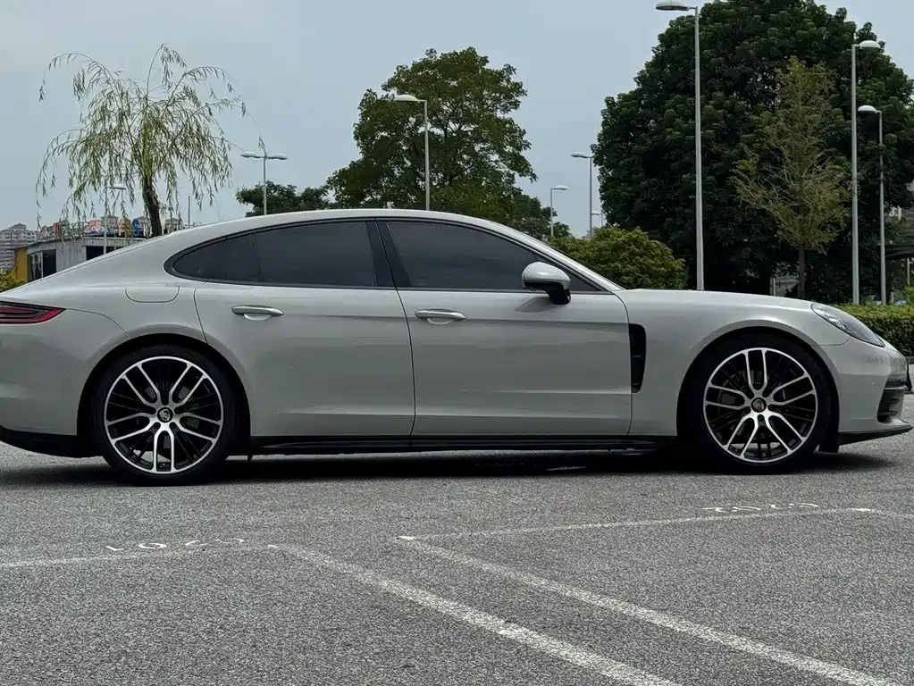 Porsche Porsche Panamera 2019 2.9T 2019 - thumbnail 4