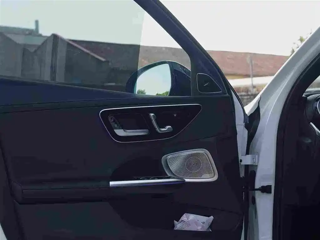 Mercedes-Benz Mercedes-Benz C-Class 2024 Model Year Facelift C 260 L Night Sport Edition 2024 - thumbnail 12