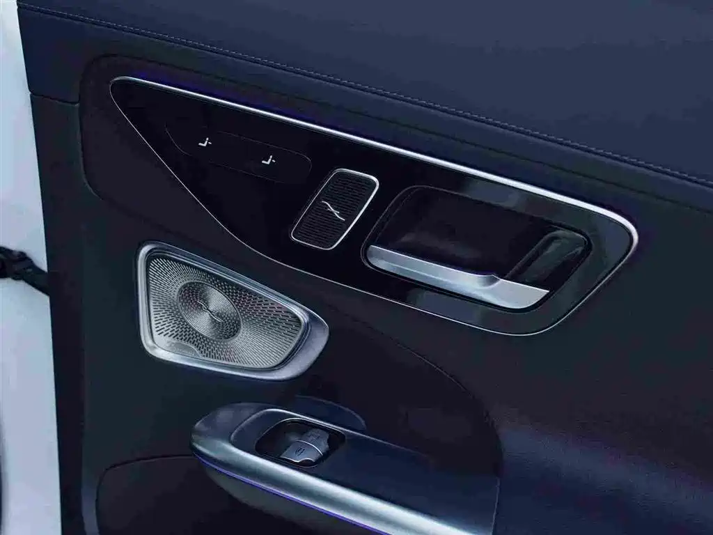 Mercedes-Benz Mercedes-Benz C-Class 2024 Model Year Facelift C 260 L Night Sport Edition 2024 - thumbnail 18