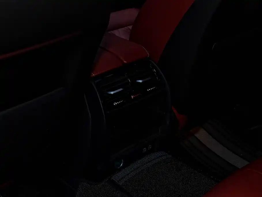 BMW BMW 5 Series 2023 530Li Leading Model M Sport Package 2023 - thumbnail 11