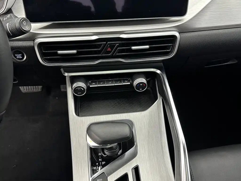 Geely Auto Geely Binyue 2021 1.4T DCT Diamond Edition 2021 - thumbnail 14