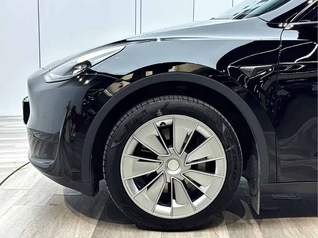 Tesla Model Y 2022 Rear-Wheel Drive 2023 - thumbnail 26
