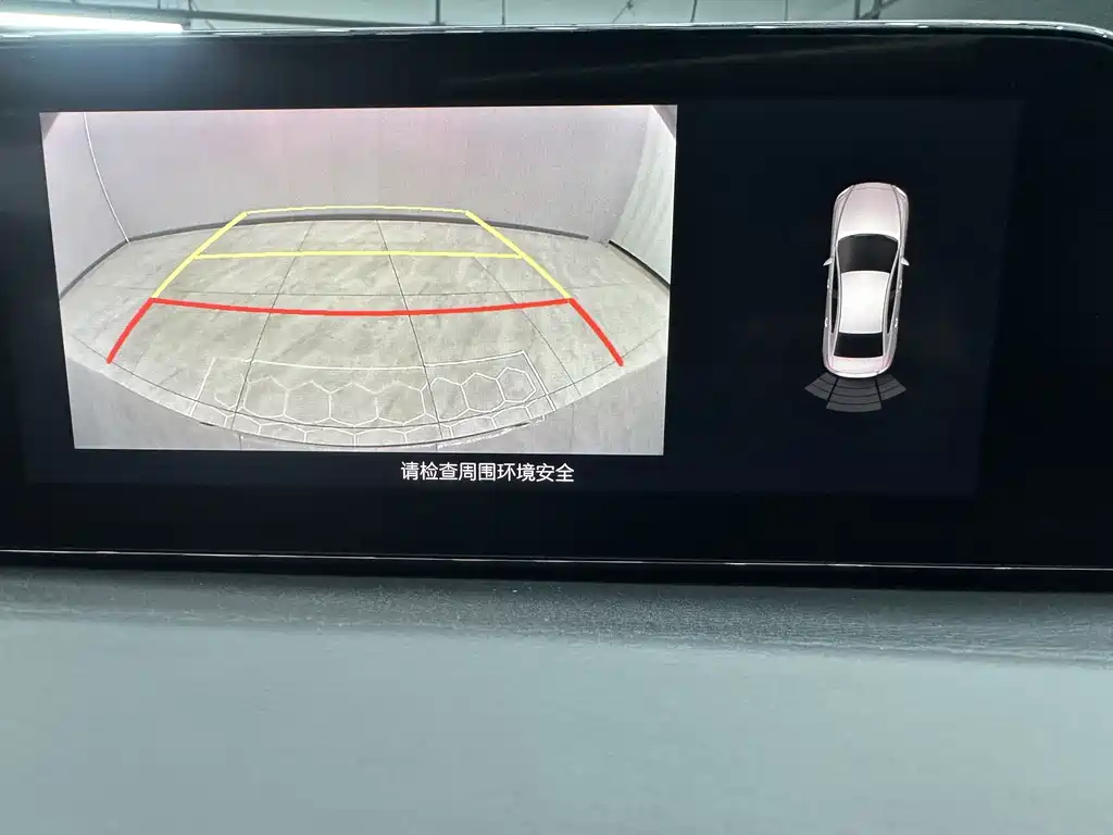 Mazda Mazda 3 Axela 2021 1.5L Automatic Quality Joy Edition 2021 - thumbnail 15