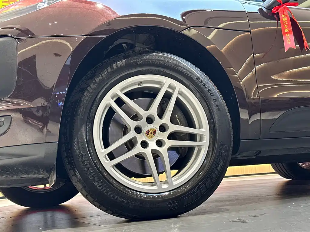 Porsche Porsche Macan 2018 Macan 2.0T 2019 - thumbnail 4