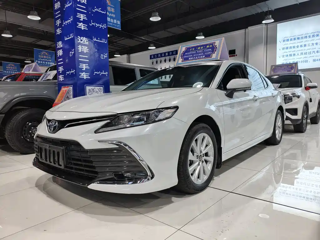 Toyota Toyota Camry 2023 2.0GVP Leading Edition 2023
