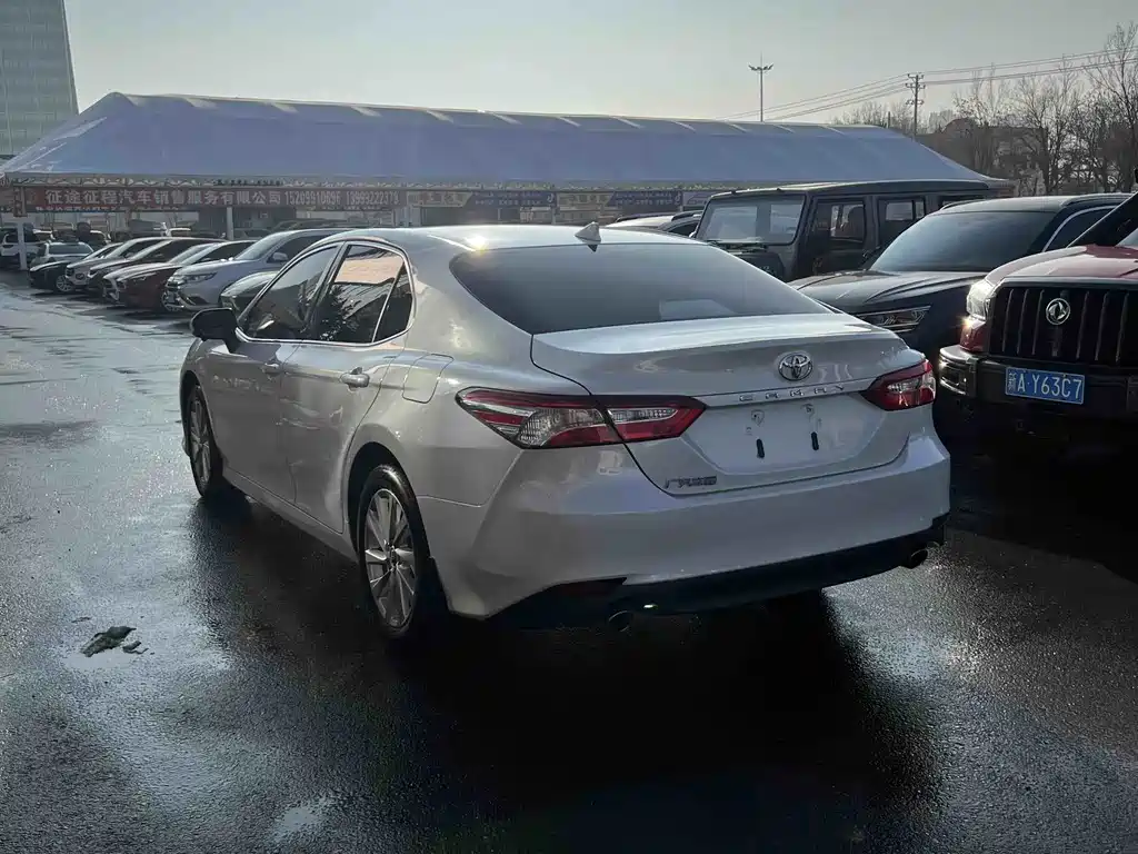 Toyota Toyota Camry 2023 2.0GVP Leading Edition 2023 - thumbnail 7