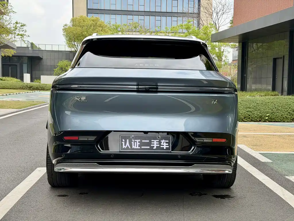 Zeekr Zeekr 7X 2025 Model 100kWh Long Range AWD Intelligent Driving Version 2024 - thumbnail 14