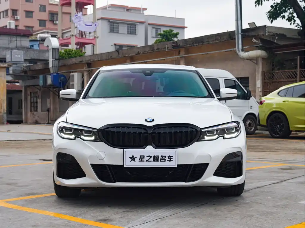 BMW BMW 3 Series 2021 Model Year Facelift 2 325i M Sport Package 2021 - thumbnail 2
