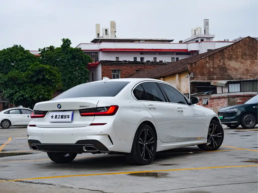 BMW BMW 3 Series 2021 Model Year Facelift 2 325i M Sport Package 2021 - thumbnail 6